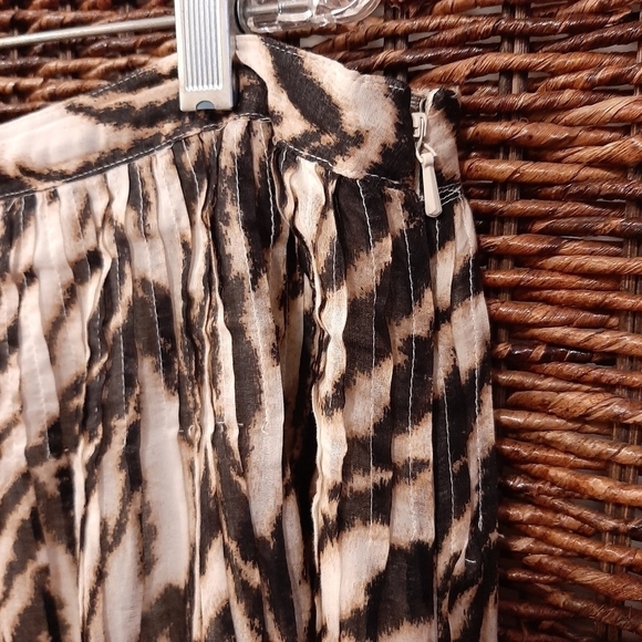 Talbots Women's Skirt Animal Tiger Print Mini Knee Length 100% Cotton A- Line 16 - Picture 4 of 7